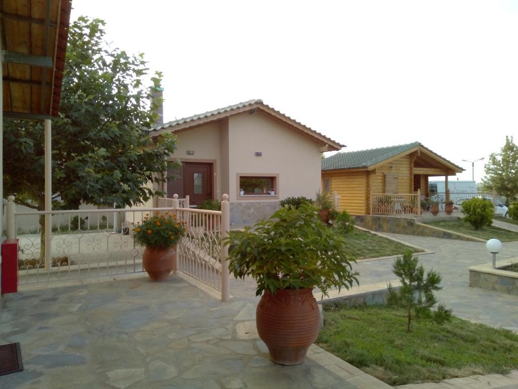Hotel Aigli Farsala Exterior foto