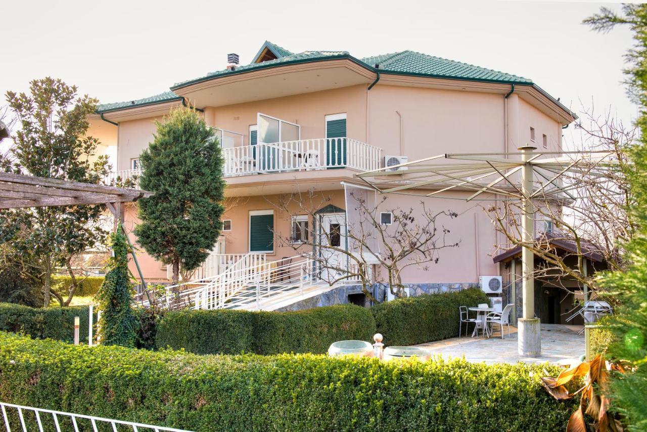 Hotel Aigli Farsala Exterior foto
